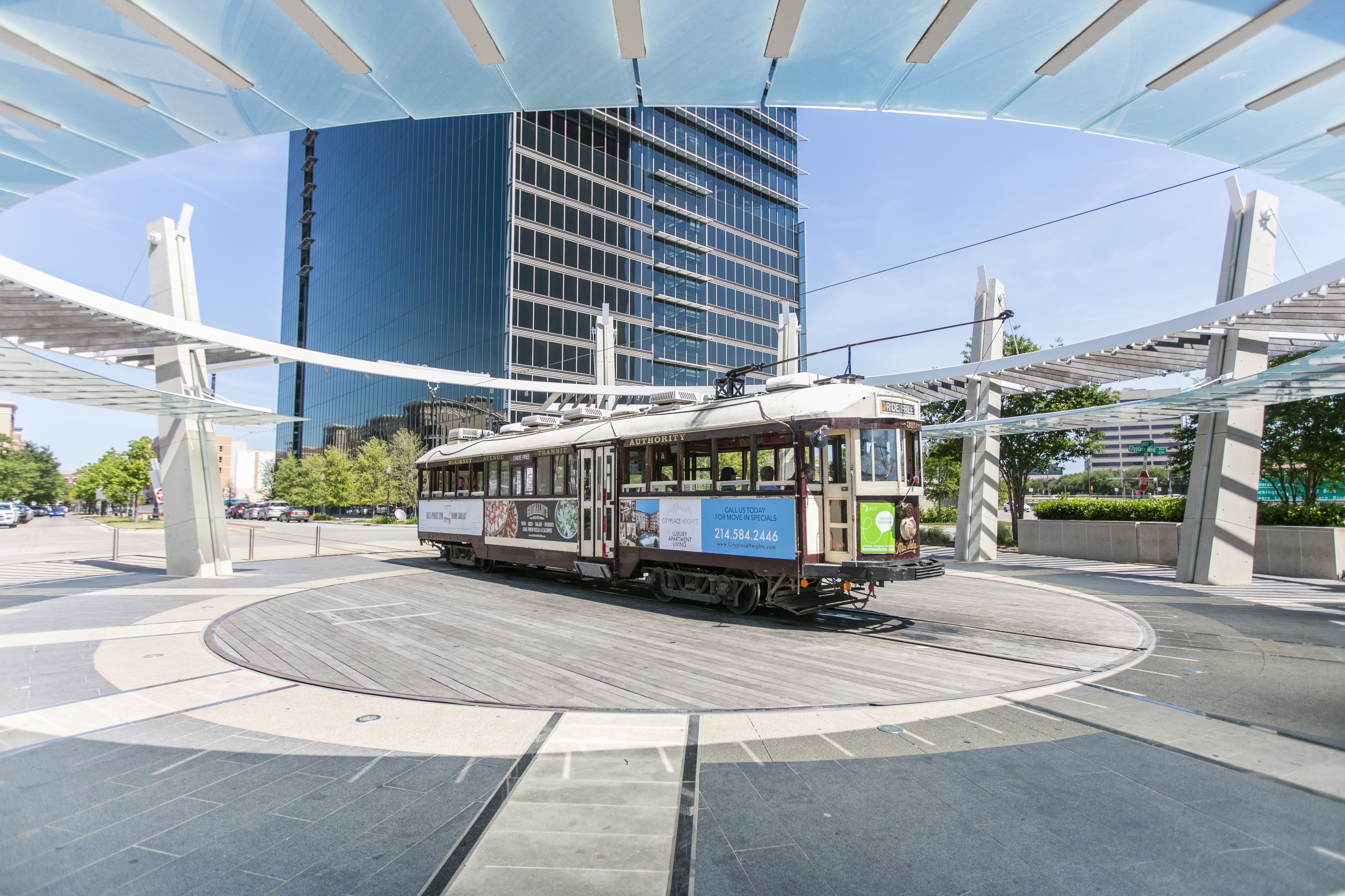 home uptown dallas inc